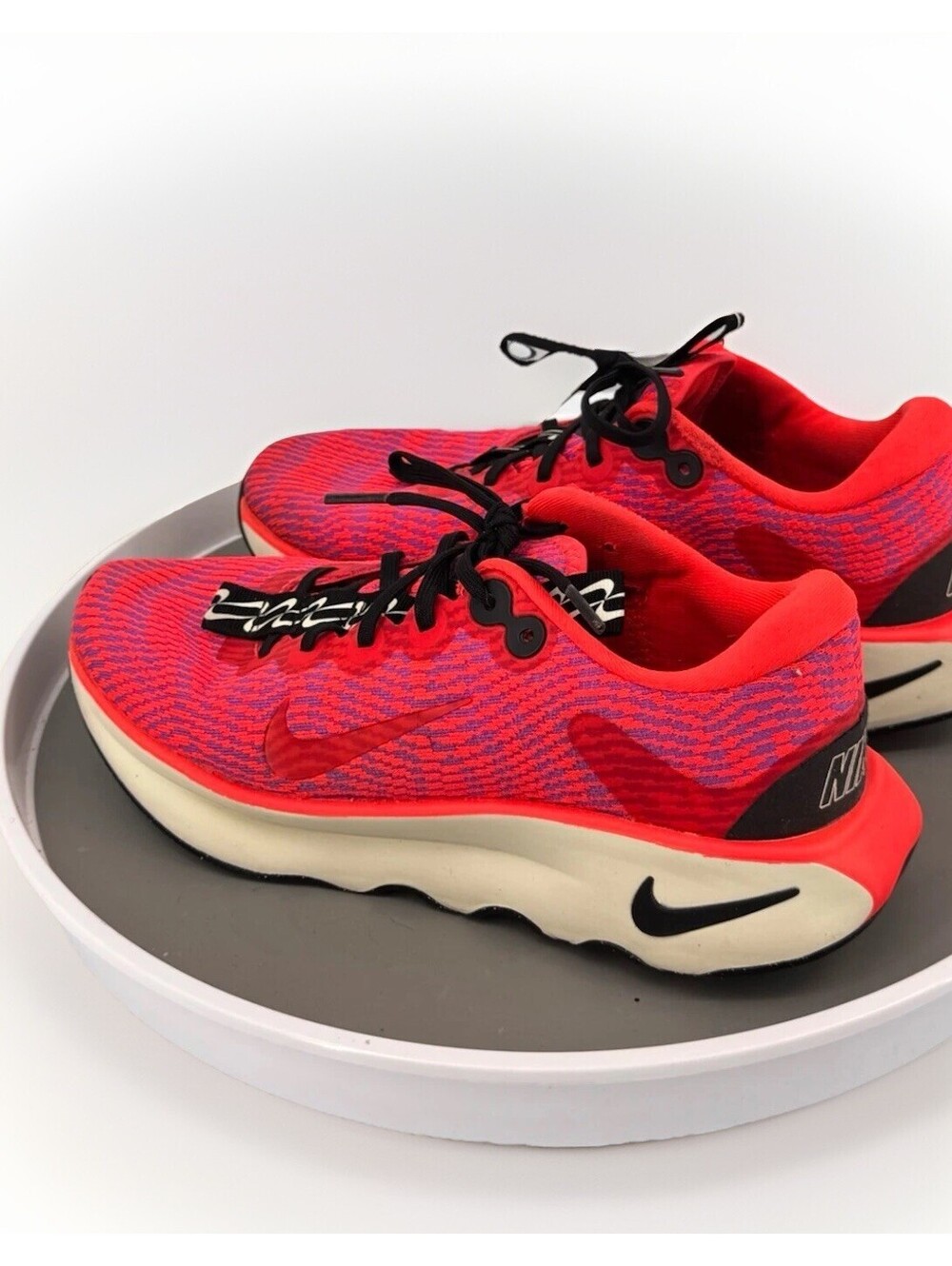 Nike Renew Ride Running Shoes DV 1238-600 Pink Crimson Black Womens 9.5 Knit